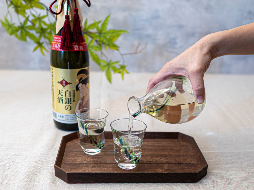 【お取り寄せレポート】3年熟成古酒「白銀の天酒金ラベル」を…