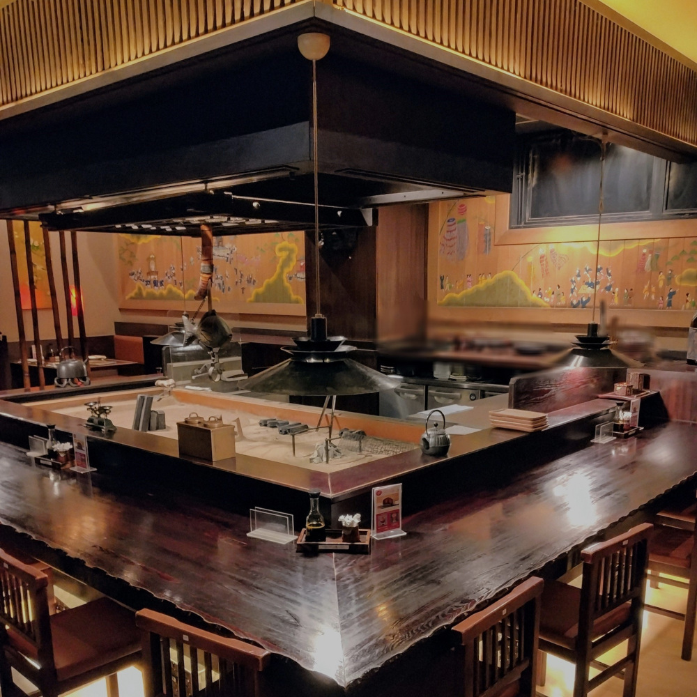 お一人様にもオススメのカウンター席