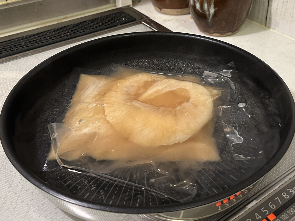 それぞれ目安の時間に合わせて湯煎