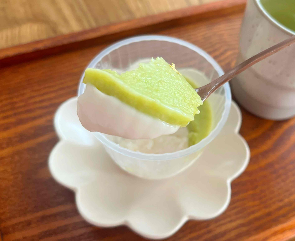 甘酒特有の風味とづんだ餡がよく合います!とろけるような食感でとってもおいしい!