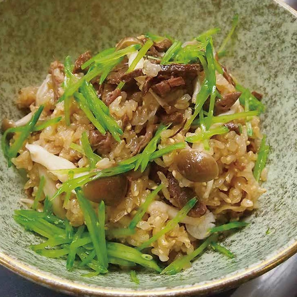 「金のいぶき」の鯨飯