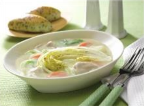 旨みが詰まった焦がし白菜のシチュー