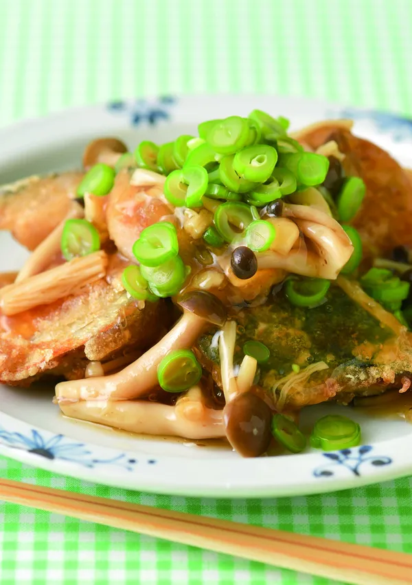 さばの竜田揚げきのこあんかけ