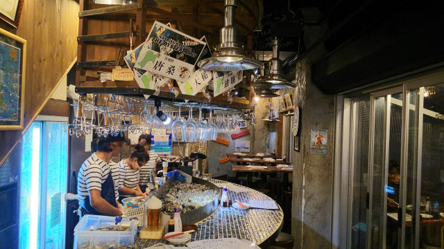 三陸カキ小屋 THE OYSTER MANS