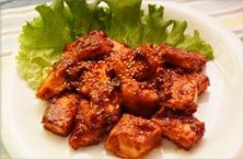 ケチャうま！ヤンニョムメカジキ ～韓国風甘辛メカジキ～ （レシピ提供：カゴメ株式会社）