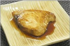 ～塩分ひかえめ！～ メカジキの甘酢照り焼き （レシピ提供：株式会社 Mizkan）