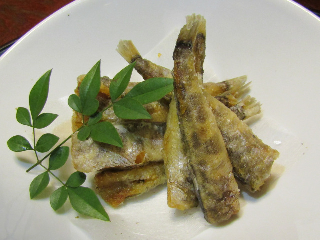 メヒカリ(1kg)1袋　粉付き　頭・内臓取り済　カルシウムたっぷり　おつまみの一品　おかずにも最高